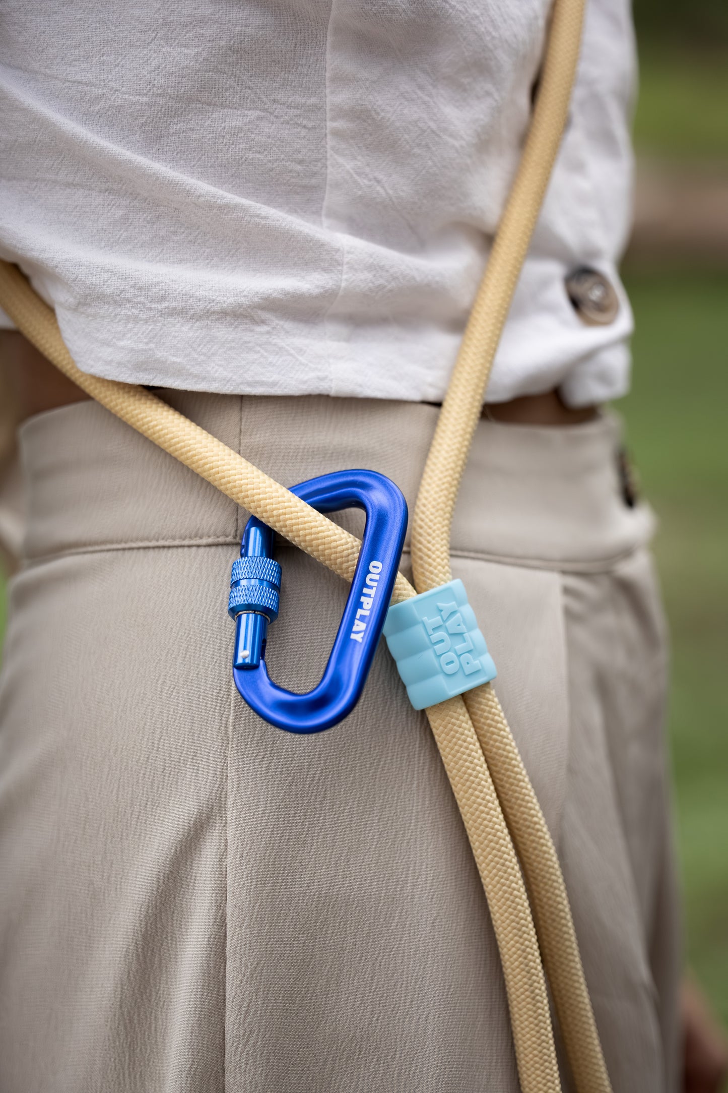 Outdoor Aluminium Carabiner - Heavy Duty